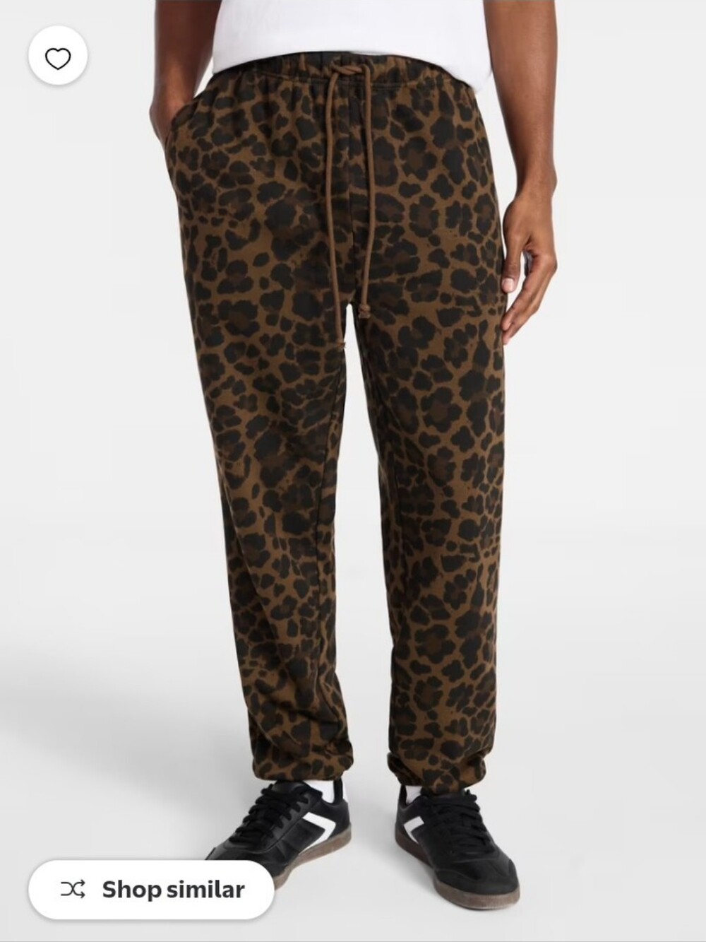 NWOT No Boundaries Soft Fleece Jogger Sweatpants, Medium Leoperd